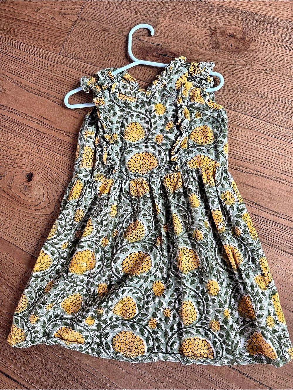 Saylor Girls Floral Cotton Dress Size 2 Like New